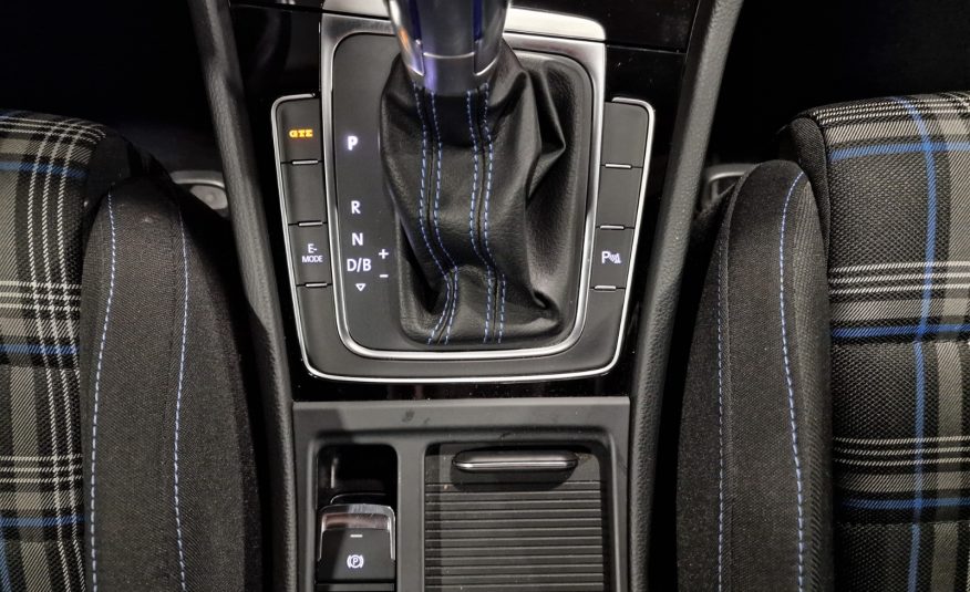 Volkswagen Golf 1.4 GTE Plug-In-Hybrid